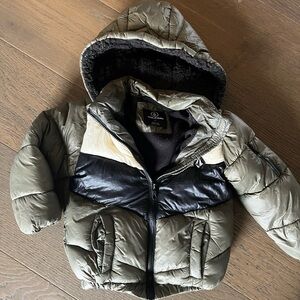 Toddler Volcom winter jacket. Size 4T
